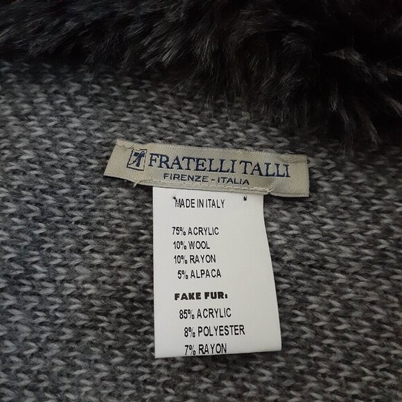 Fratelli Talli Gray Faux Fur Collar Wool Alpaca Knit Poncho - Picture 7 of 8